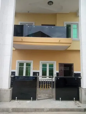 Frameless Glass Design