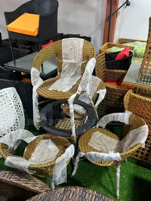 Affordable Outdoor Set Brown Color