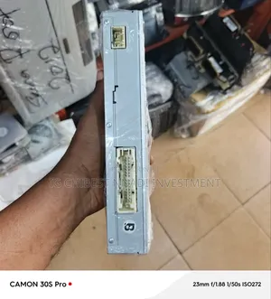 Amplifier for Es 350 Lexus Foreign Used 2013 - 2015. Tested