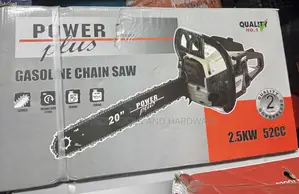 Petrol-powered Chainsaw Power Plus 20"