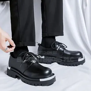 Luxury Balenciaga Men's Classic Cooperate Shoe