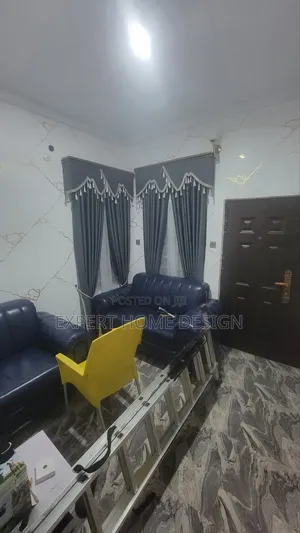 Quality Curtain With Casement