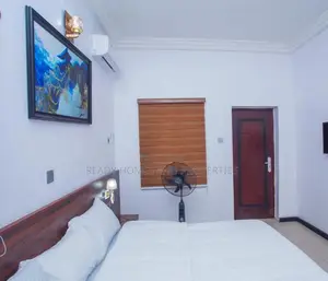 2 Bedroom Shortlet Apartment
