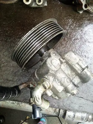 Power Steering Pump for Rav-4 Camry 2.4