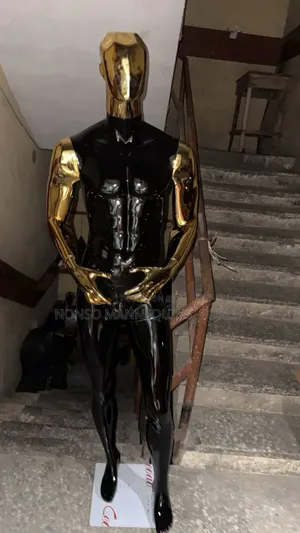 Black & Gold Male Fibre Mannequin