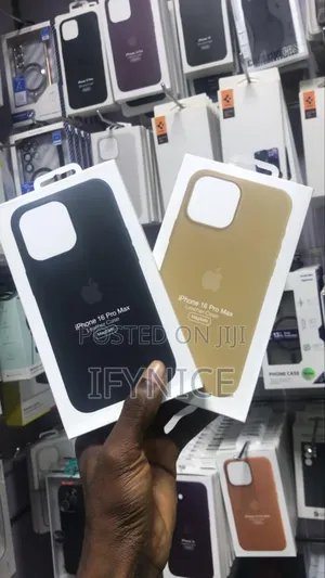 iPhone 16 Casing /Pouch