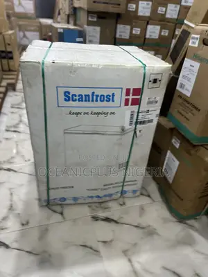 Scanfrost 150l Family-Size Chest Freezer With Lock Sfl151