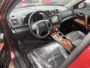 Toyota Highlander Sport 2008 Red