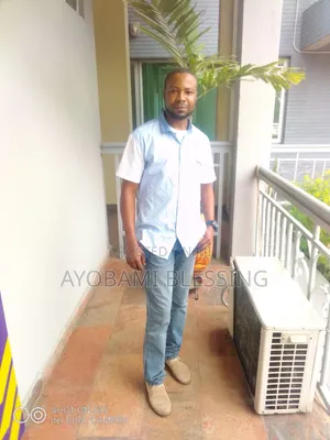 Mr Ayobami Blessing
