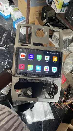 Chrysler  300 Navigation Android/Reverse Camera