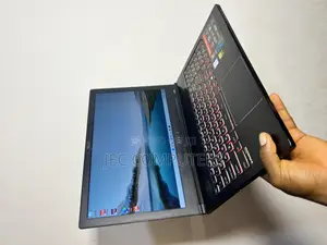 Laptop MSI GS63 7RE Stealth Pro 16GB Intel Core I7 HDD+SSD 256GB