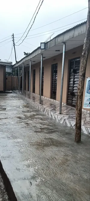 Shop for Rent
