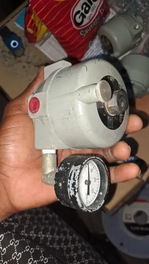 Regulator With Pressure Gauge for Factories/ Power Stations