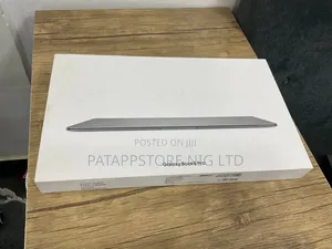 New Laptop Samsung 16GB Intel Core Ultra 7 SSD 1T