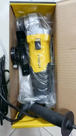 Stanley 900w Small Angle Grinder