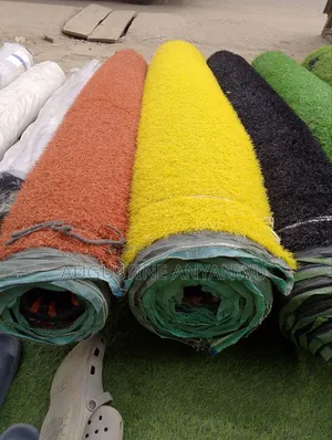 High Quality Colored Artificial Grass Rug Size 25mm