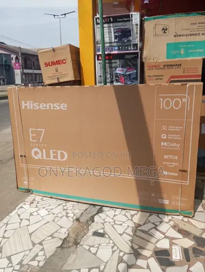 Hisense Television 100"