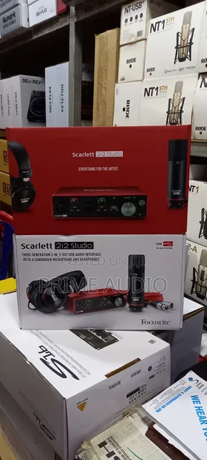 Focusrite Scarlett 2i2 Studio Bundle