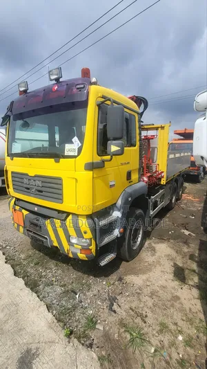 Man Truck 12ton Crane
