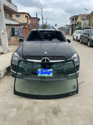 We Deliver Install All C300 Windscreen Glass B4 Payment
