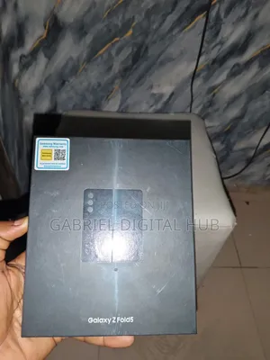 New Samsung Galaxy Z Fold 5 512 GB Silver
