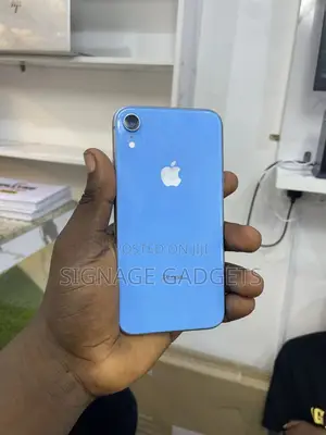 Apple iPhone XR 64 GB Blue
