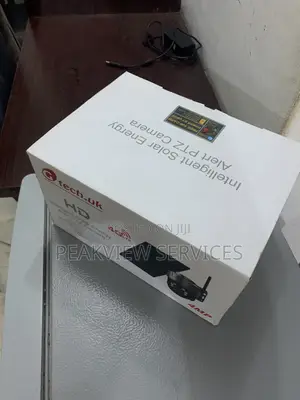 Solar-Powered Hd PTZ Camera With Smart Tracking Alerts