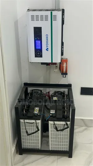Light Up Your Home Kit 2 Batteries, Inverter 4 Solar Panels