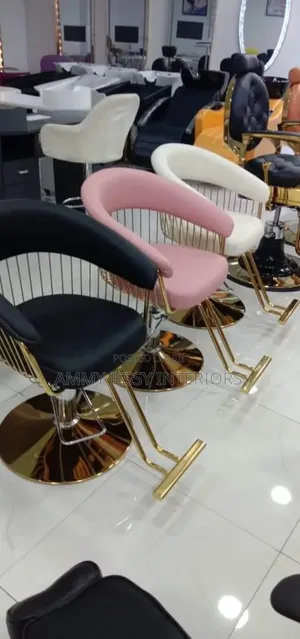 Standard Barbie Salon Chair