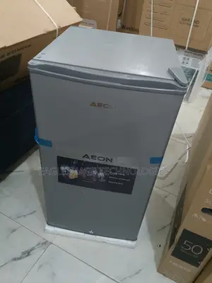 Stylish Black Aeon Ars100b Table-Top Cooler