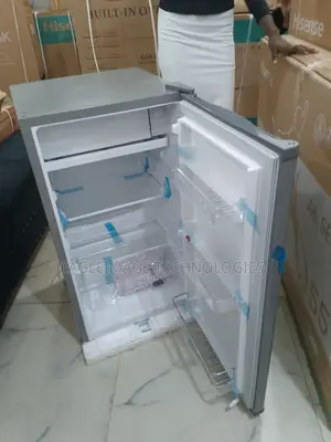 Versatile Aeon 90l Mini Refrigerator Ars100b