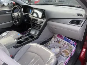Hyundai Sonata ECO Sedan FWD (1.6L 4cyl 7A) 2016 Red