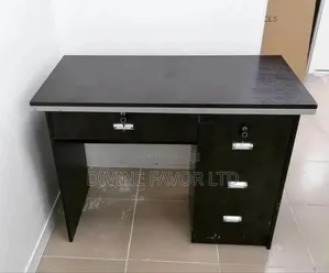 Compact Office Desk for Small Spaces 1 Meter