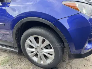 Toyota RAV4 Limited 4dr SUV AWD (2.5L 4cyl 6A) 2014 Blue