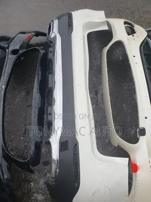 Mercedes Benz Glc 300 2018,2020 Back Bumper Direct Tokunbo