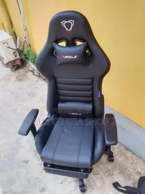 High Back Gaming Chair With Footrest