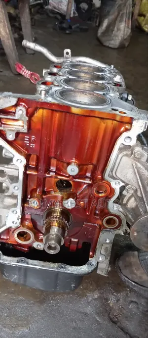 Hyundai Elantra 2012 Half Engine