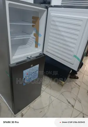 Top Freezer Skyrun Refrigerator With Double Doors - 195 L