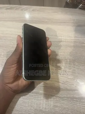 Apple iPhone 12 64 GB Green