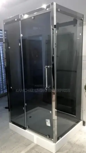 Glass Shower Enclosure With Sliding Doors