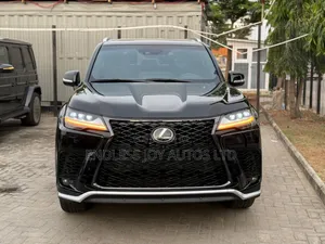 Lexus LX 2022 Black