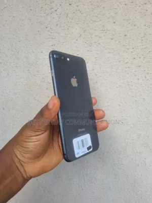 Apple iPhone 8 Plus 64 GB Black