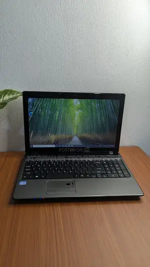 Laptop Acer Aspire 5750G 4GB Intel Core i3 HDD 320GB