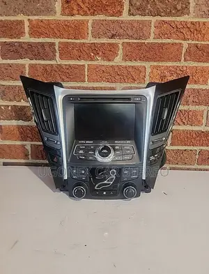 2012-15 Hyundai Sonata Factory Navigation Set