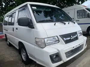 Mitsubishi L300 2014 White