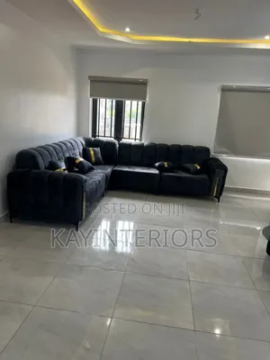 L Shape 7 Seaters Chairs With Throw Pillows