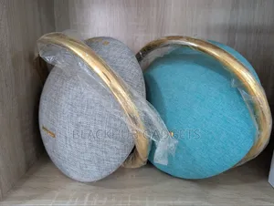 Onyx Studio 7 Gold