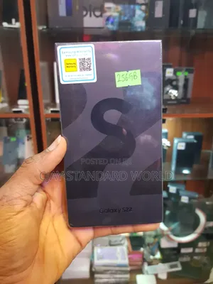 New Samsung Galaxy S22 5G 256 GB Black