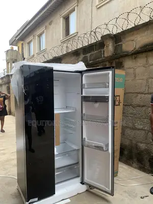 Hisense558l Side-by-Side Fridge With Super Freeze