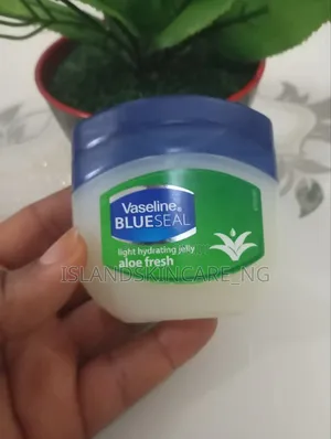 Vaseline Aloe Vera Petroleum Jelly 250ml